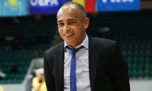 Кака официально назначен на должность после сборной Казахстана