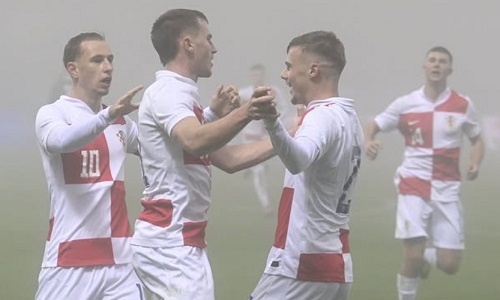 Разгромами 4:0 и 1:4 завершились матчи отбора на Евро по футболу