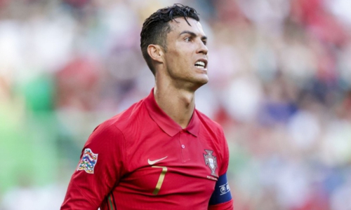 Наставник сборной Португалии оправдал удаление Криштиану Роналду