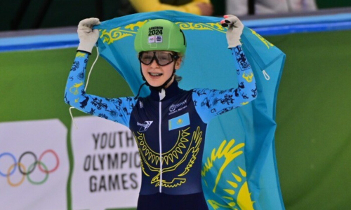 Казахстан завоевал «золото» на Кубке мира по шорт-треку