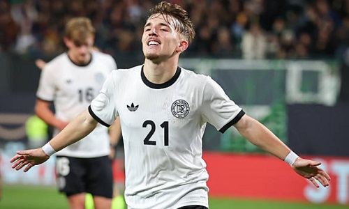 Со счетом 6:0 закончился матч отбора на Евро по футболу