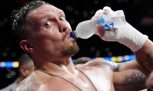 Александр Усик назвал своего самого любимого боксера