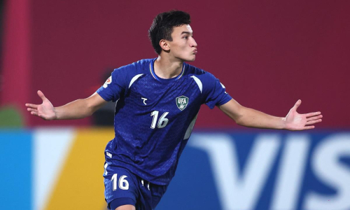 Италия — Узбекистан: прямая трансляция матча 1/8 финала ЧМ-2025 по футболу U-17