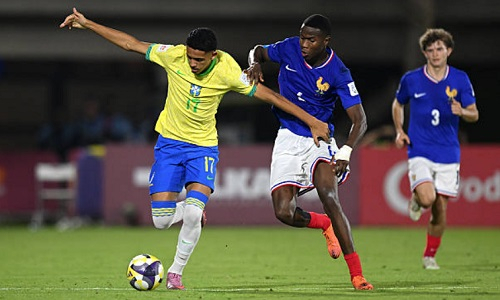 Драмой обернулся матч Бразилия — Франция в плей-офф чемпионата мира по футболу