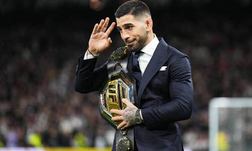 В UFC готовят анонс титульного боя Илии Топурии. Известна дата