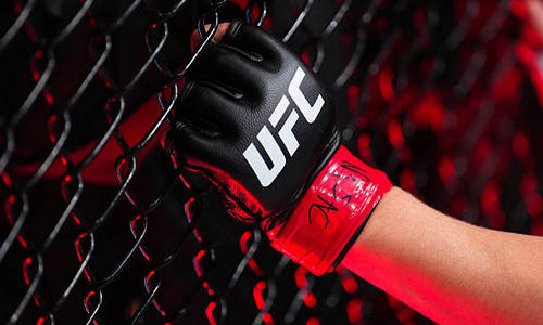 В UFC ждут мощного прорыва от бойца из Казахстана