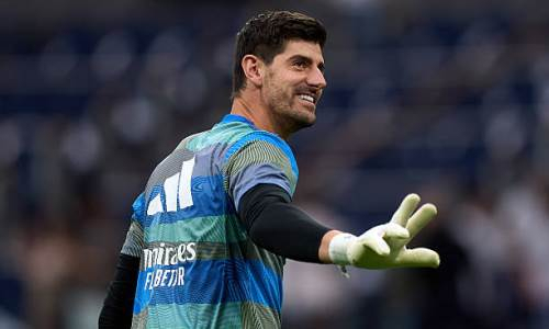 Тибо Куртуа