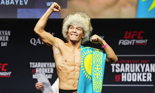 UFC показал эмоции Алмабаева и Алмахана накануне их боев. Видео