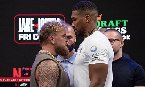 Энтони Джошуа и Джейк Пол провели первую дуэль взглядов. Видео