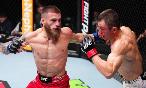 Тренер казахстанца из UFC раскрыл причину его поражения Топурии