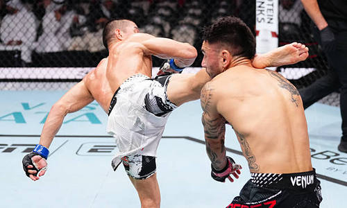 Асу Алмабаеву назвали следующего соперника в титульной гонке UFC