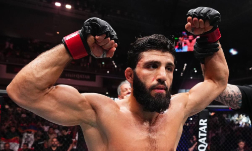 «Казахстан алга!» Арман Царукян получил «пояс UFC». Видео