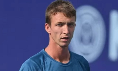 Разгромом обернулся матч казахстанского теннисиста за полуфинал турнира в Индии