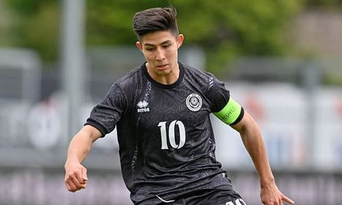 «Челси» нашёл конкурента для Дастана Сатпаева в Европе