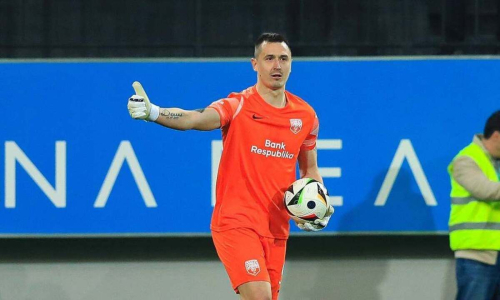 Вратарь сборной Казахстана оформил «сухарь» в европейском чемпионате