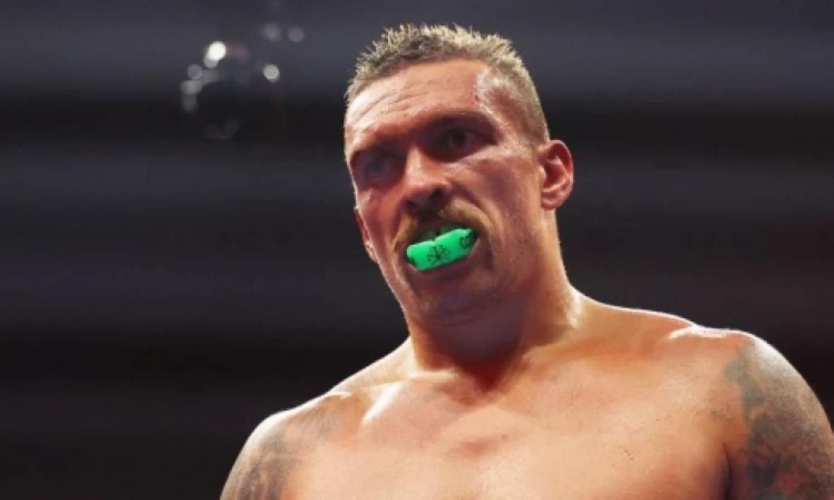 Непобежденный супертяж «завершил карьеру» Алексадра Усика