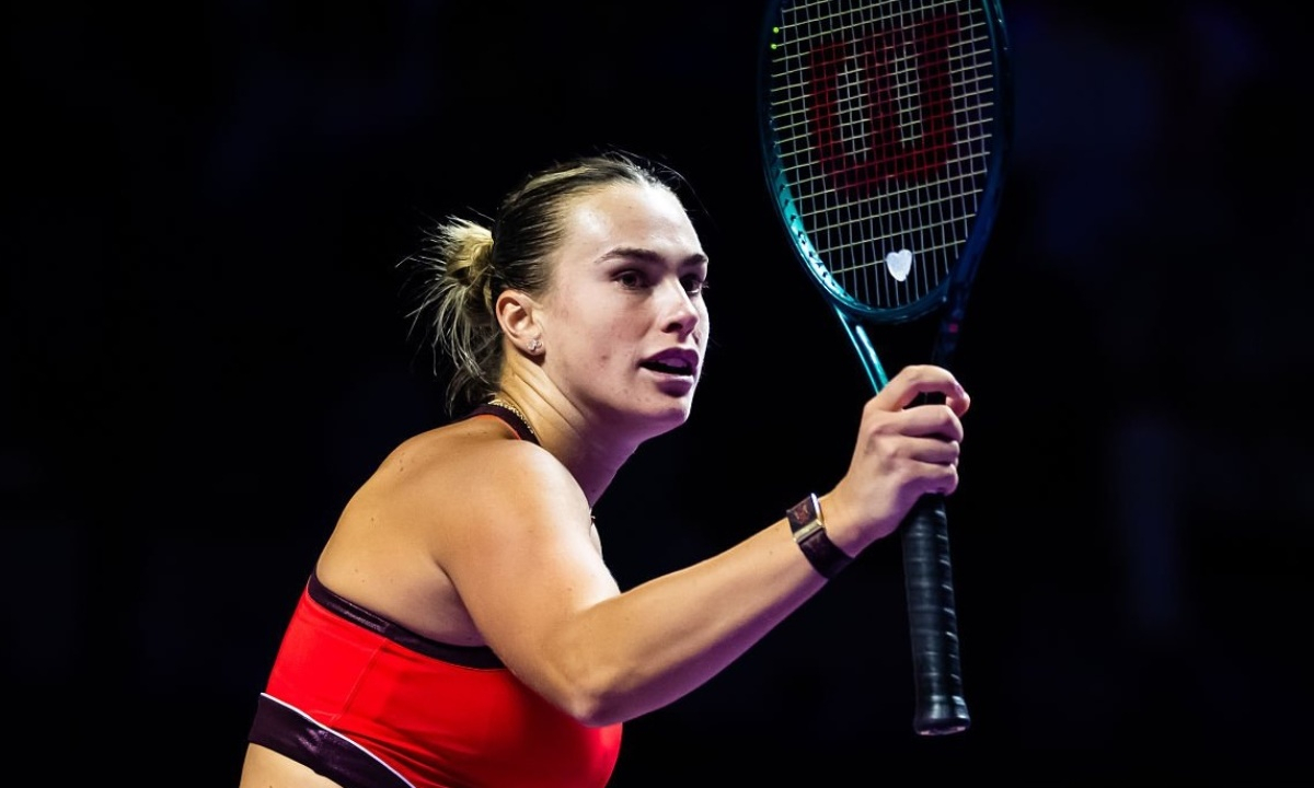 Разгромом закончился матч Арины Соболенко на Итоговом турнире WTA