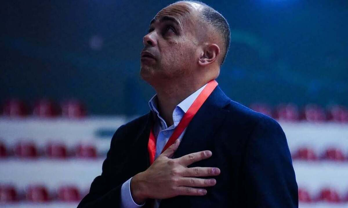 Кака выступил с заявлением после отставки из сборной Казахстана