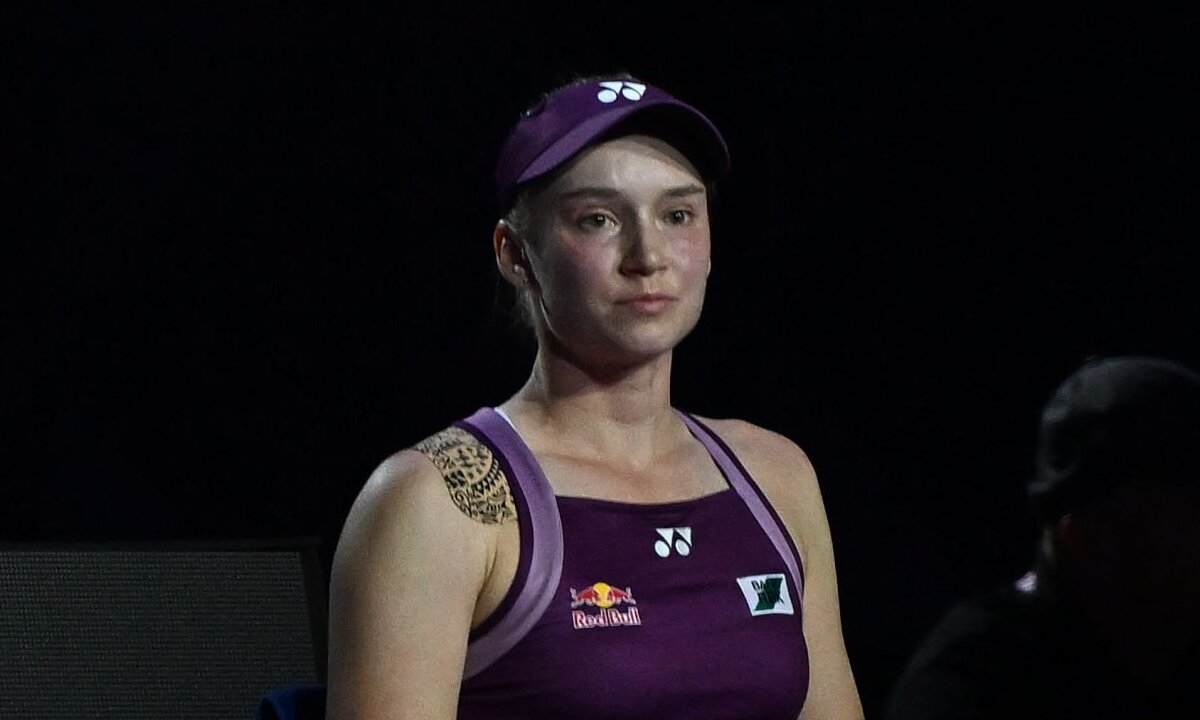 Елена Рыбакина ушла в отказ после победы на Итоговом турнире WTA