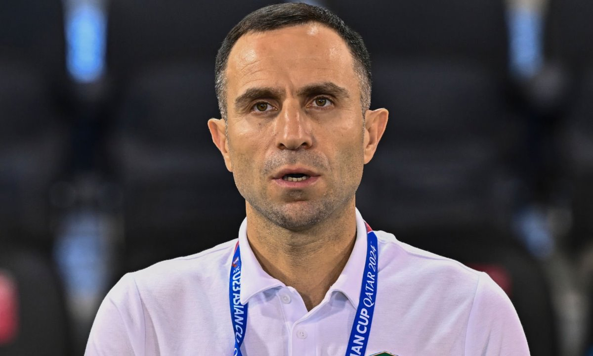 Тимур Кападзе получил вариант в Казахстане после ухода из сборной Узбекистана