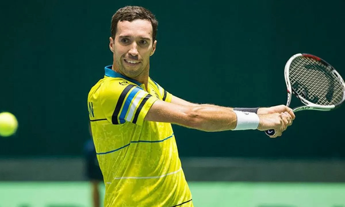 Казахстанский теннисист выиграл квалификацию во Франции