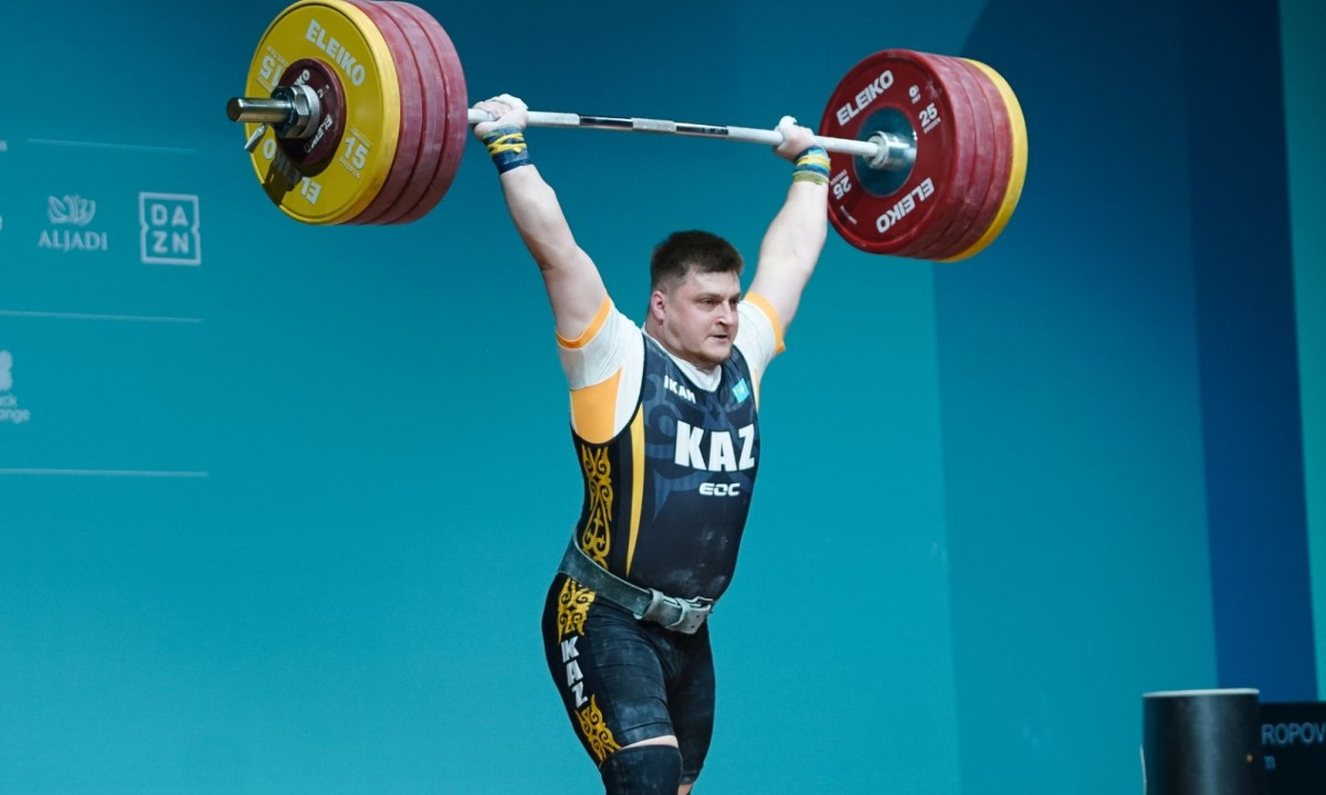 Казахстанский штангист завоевал «бронзу» Игр исламской солидарности