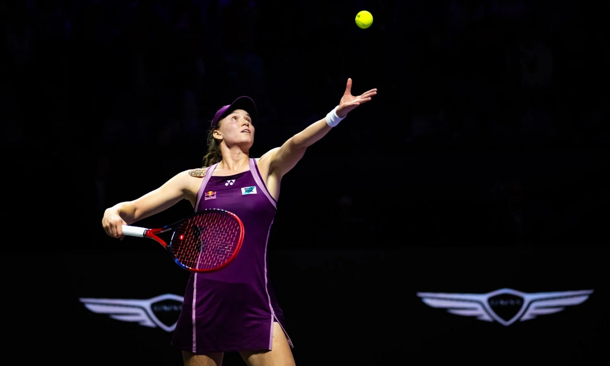 Елена Рыбакина вошла в число особенных теннисисток за всю историю