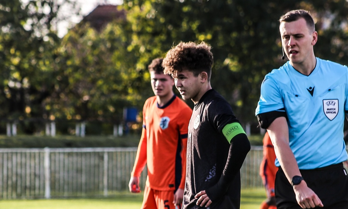 Счёт 1:4 лишил Казахстан лидерства в группе отбора на Евро по футболу