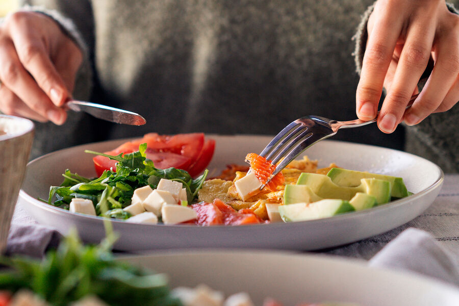 Врач развеял миф о вредном последствии пропуска завтрака