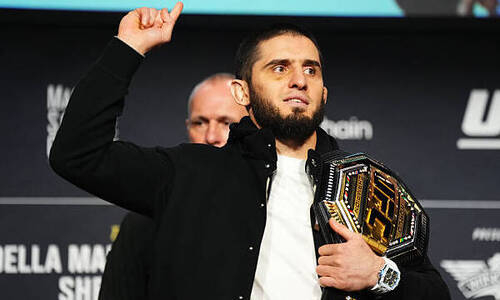 Стало известно сколько защит титула проведет Ислам Махачев в UFC