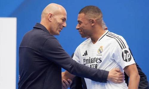«Реал» принял решение по Зинедину Зидану