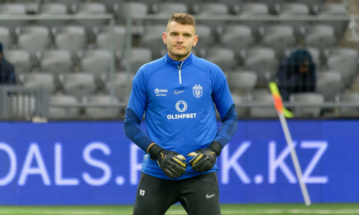 Легионер «Астаны» поддержал сборную Казахстана на матче с Фарерскими островами