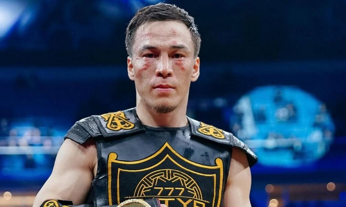 Батыр Джукембаев покорил вершину и показал эффектное видео