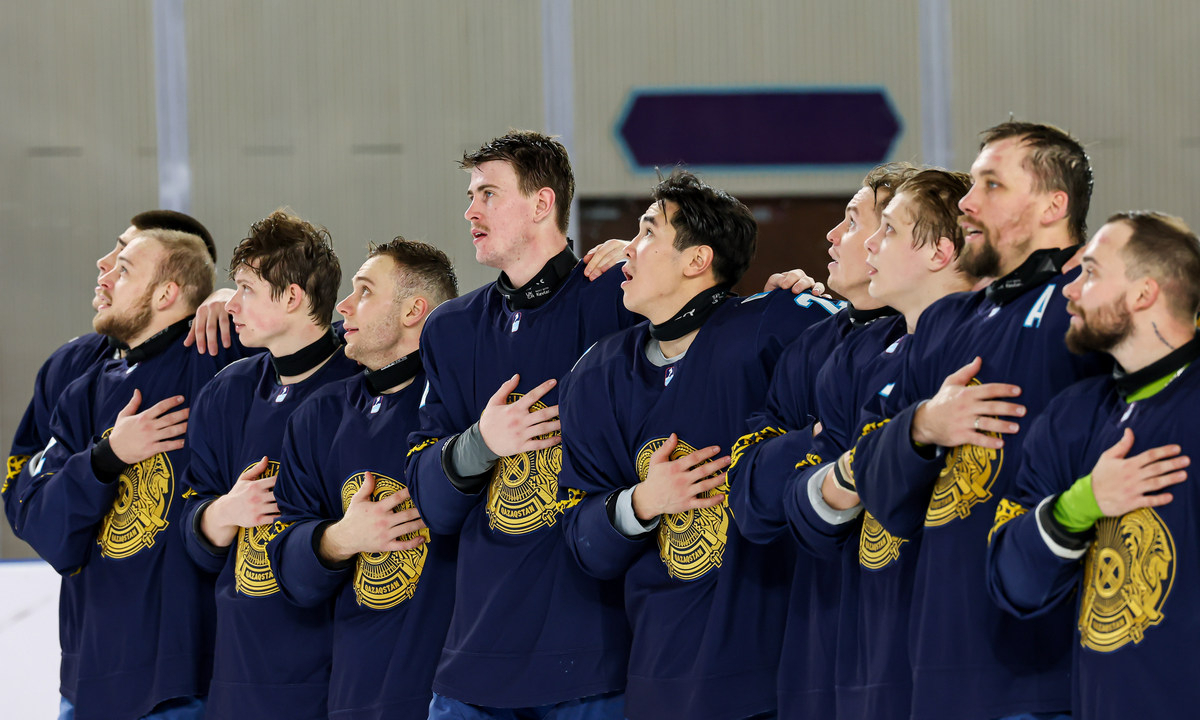 Стал известен состав сборной Казахстана на матч с хозяевами чемпионата Азии-2025