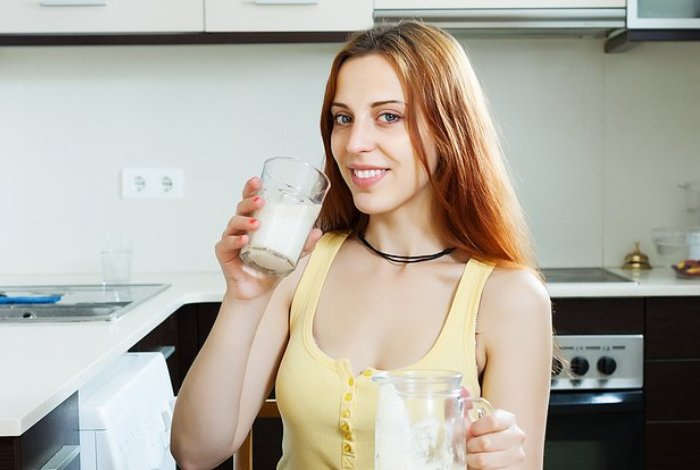 Диетолог назвал самое полезное молоко