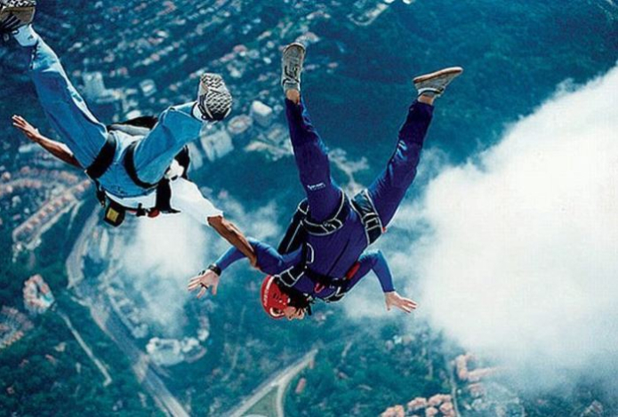 Почему люди ищут риск — психологи объяснили тягу к экстремальным хобби