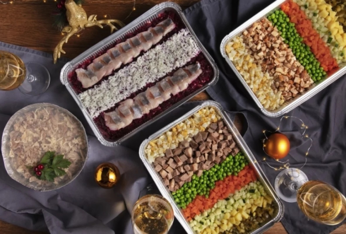 Сколько можно съесть салата на Новый год