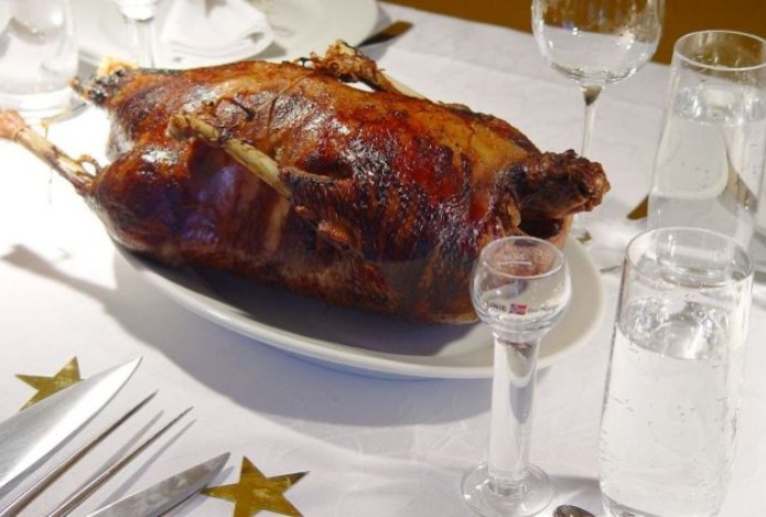 Бойтесь жира. Как есть новогоднего гуся