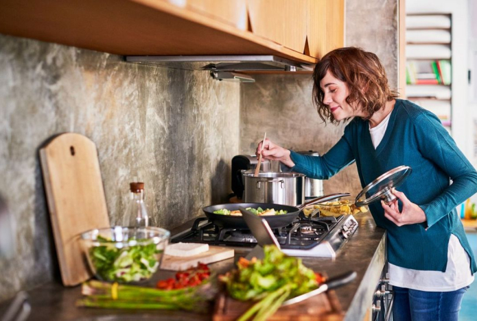 Названо лучшее время для ужина зимой