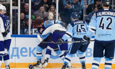 Видеообзор матча «Барыса» с пятью шайбами и дракой в КХЛ