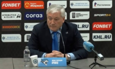 Михаил Кравец назвал «заслуженным» разгром «Барыса» от аутсайдера в КХЛ