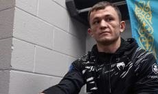Бекзат Алмахан прервал молчание после поражения Топурии в UFC. Видео