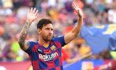 В «Барселоне» приняли официальное решение по возвращению Лионелю Месси