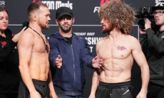 В России назвали победителя боя Двалишвили — Ян