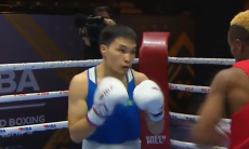 Раздельным решением после «рубки» закончился бой Казахстана на ЧМ-2025 по боксу