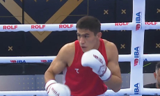 Раздельным решением закончился бой олимпийского чемпиона из Узбекистана на ЧМ-2025 по боксу