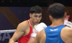 Чемпион мира из Казахстана не оставил сопернику шансов на ЧМ-2025 по боксу