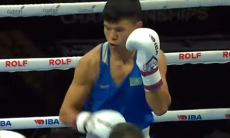 Разгромом закончился бой Казахстана за четвертьфинал ЧМ-2025 по боксу