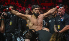 Боец из UFC официально стал соперником Армана Царукяна. Известна дата схватки