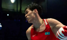 Нокдаун и нокаут зафиксированы в бою Казахстана за медаль ЧМ-2025 по боксу